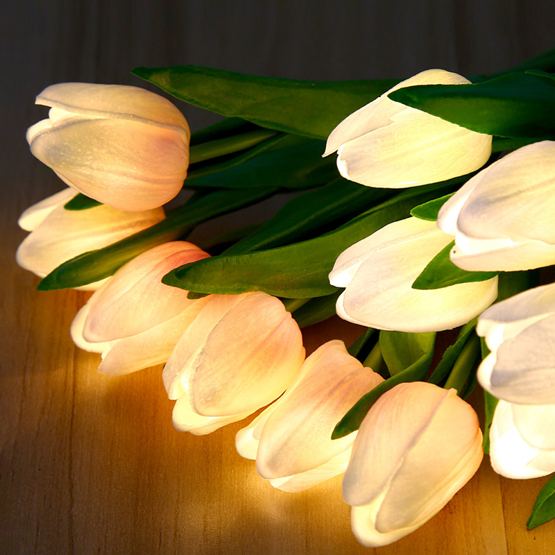 LED Tulip Lamp - Glowing Flower Night Light for Bedside & Desk