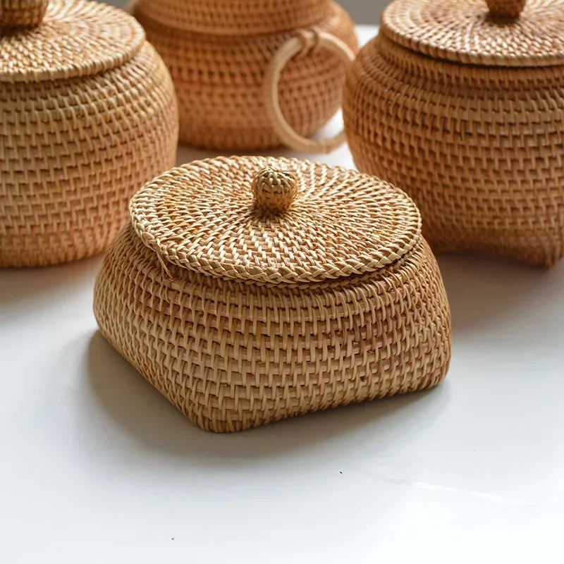 Hand-Woven Rattan Storage Box with Lid, Round Wicker Basket