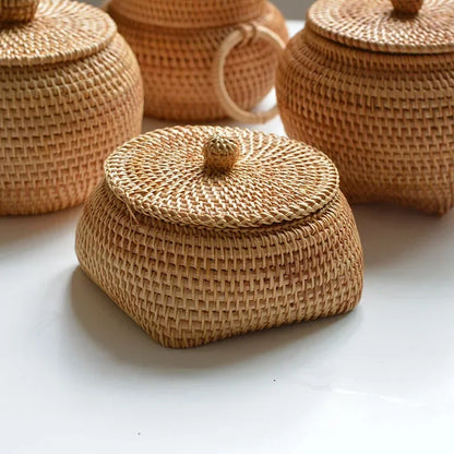 Hand-Woven Rattan Storage Box with Lid, Round Wicker Basket