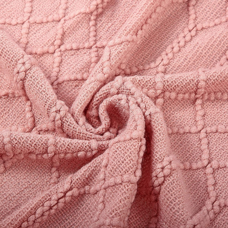 Nordic Knit Throw Blanket with Tassels — Soft Diamond Texture