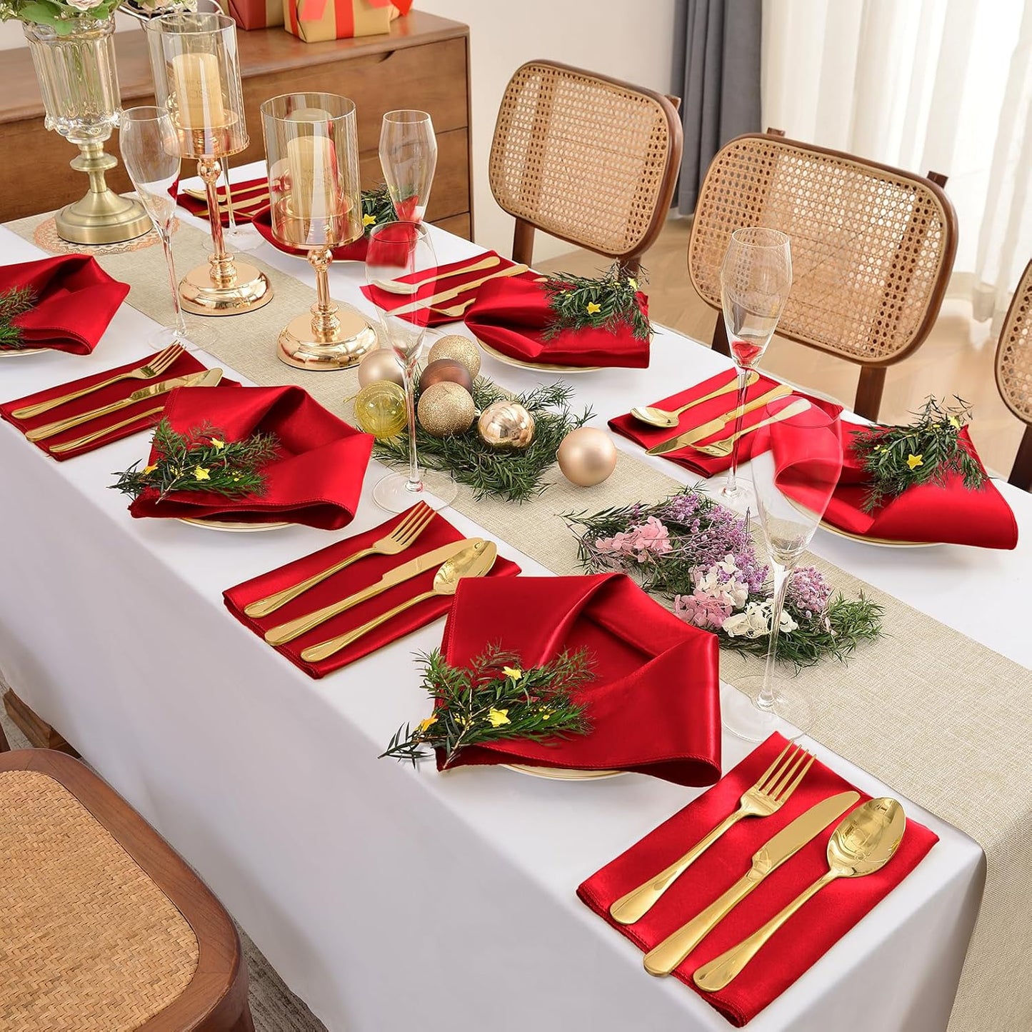 12-Pack Red Satin Napkins — Silky Washable 30x30cm Party Linens
