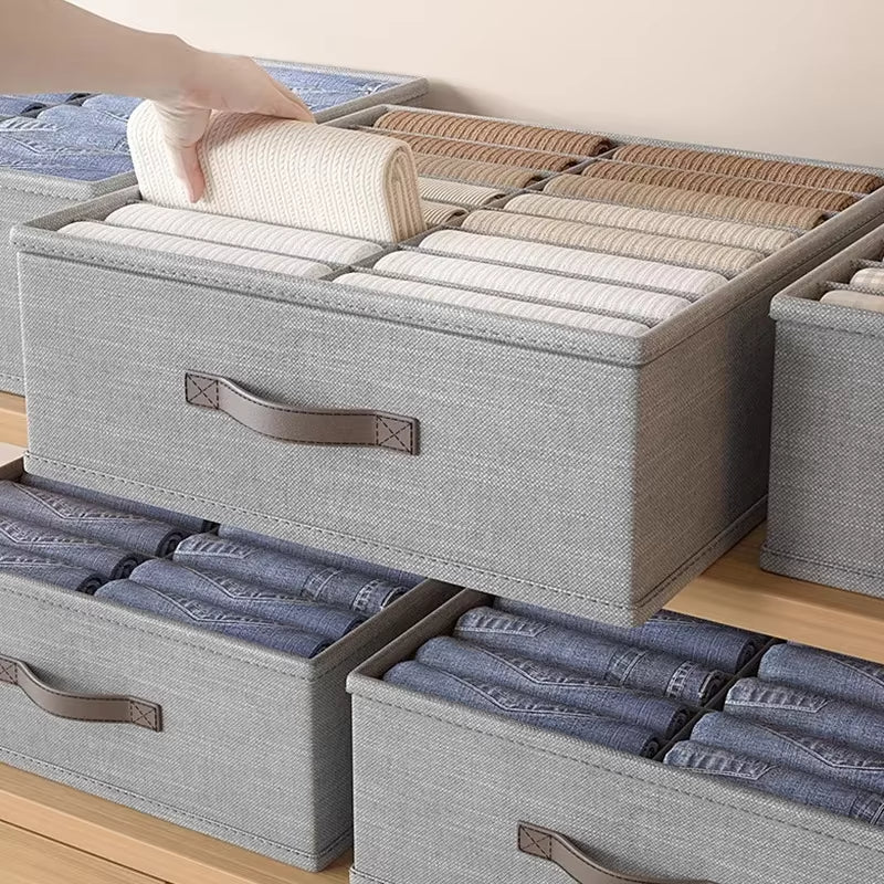 Foldable Clothes Storage Box With Lid & Sturdy PP Board