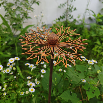 Rustic Bluebonnet Metal Garden Stake, Rust-Finish Outdoor Yard Art