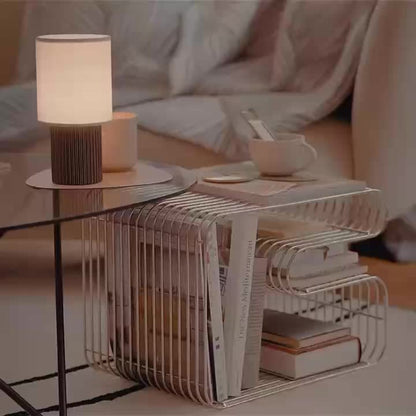 Curved Wire Side Table — Metal C-Shape Magazine Rack & Stand