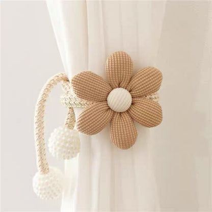 Daisy Flower Magnetic Curtain Tiebacks with Pearl Tassel (Set)