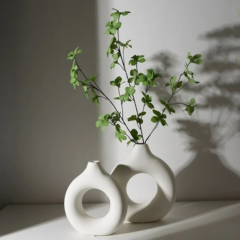 Donut Shape Ceramic Vase for Modern Home Decor
