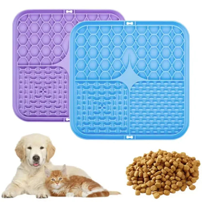 Dog & Cat Lick Mat — Silicone Slow-Feeder with Suction, Calming Bath & Grooming Distraction