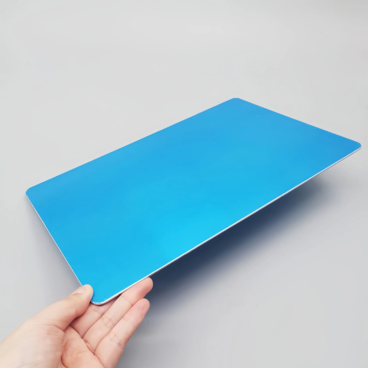 Aluminum Self-Cooling Pet Plate for Rabbits, Guinea Pigs & Cats